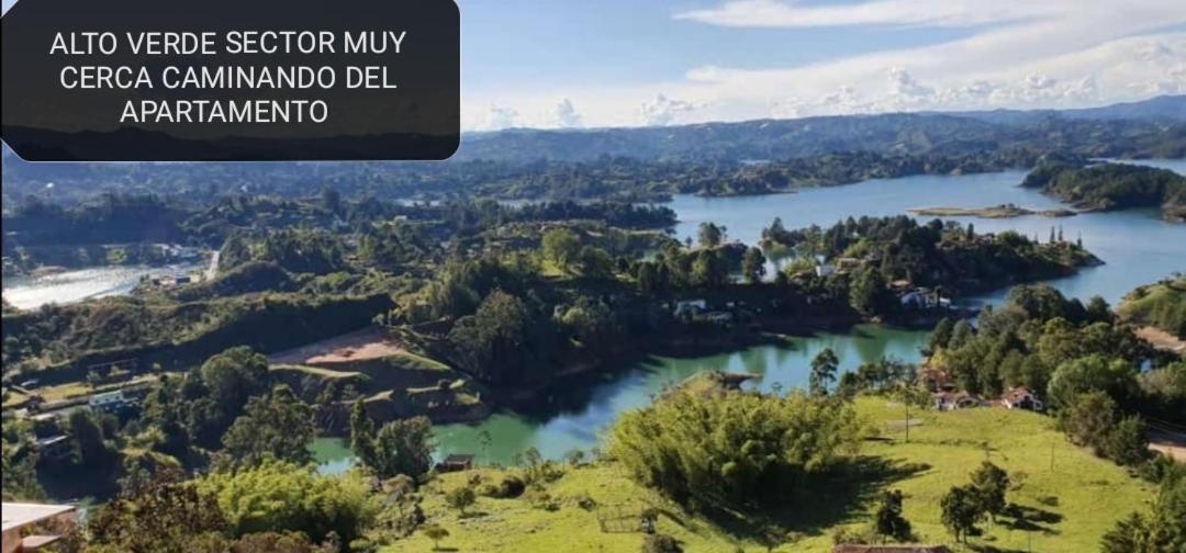 Guatape Apartamento Vista Al Embalse Kültér fotó