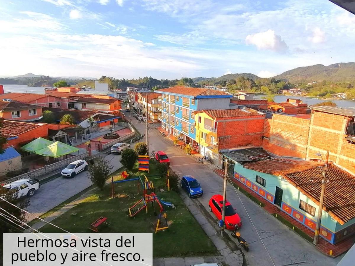 Guatape Apartamento Vista Al Embalse Kültér fotó
